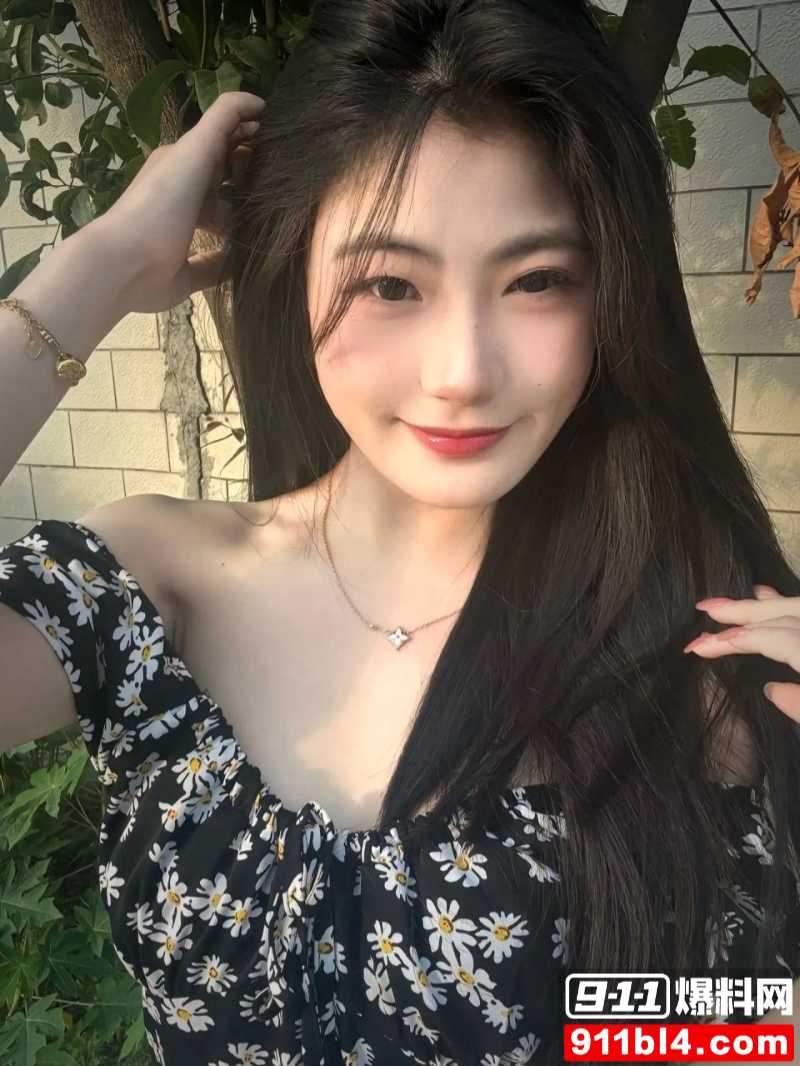 长相甜美温文尔雅的女神 蔡思林 15