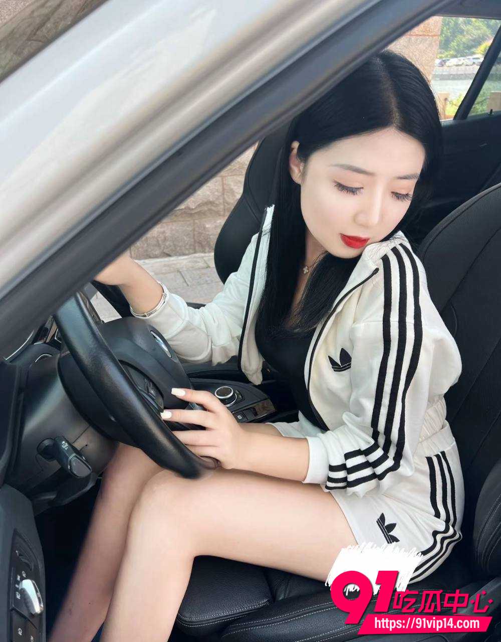 山东极品人妻黄梦茹17