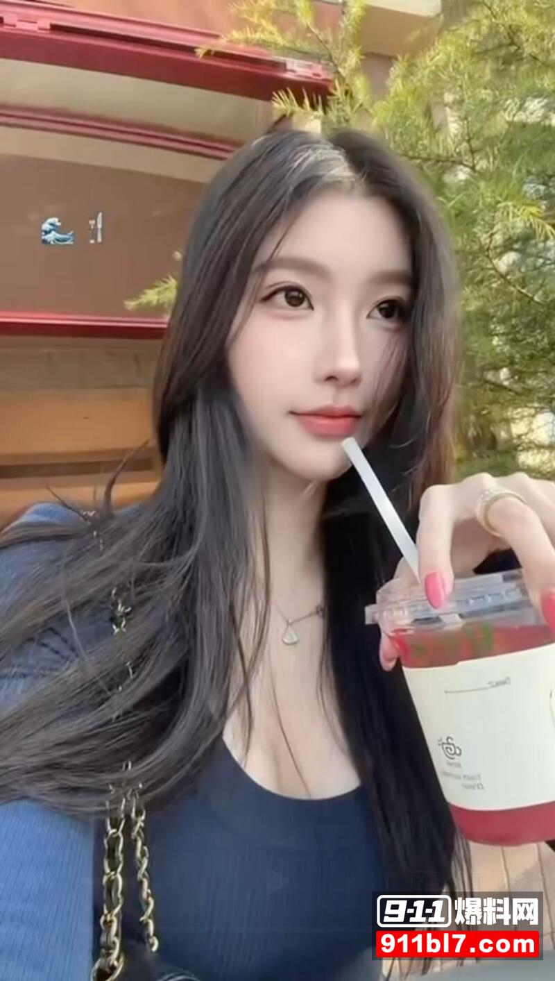 福利姬后入调教 3