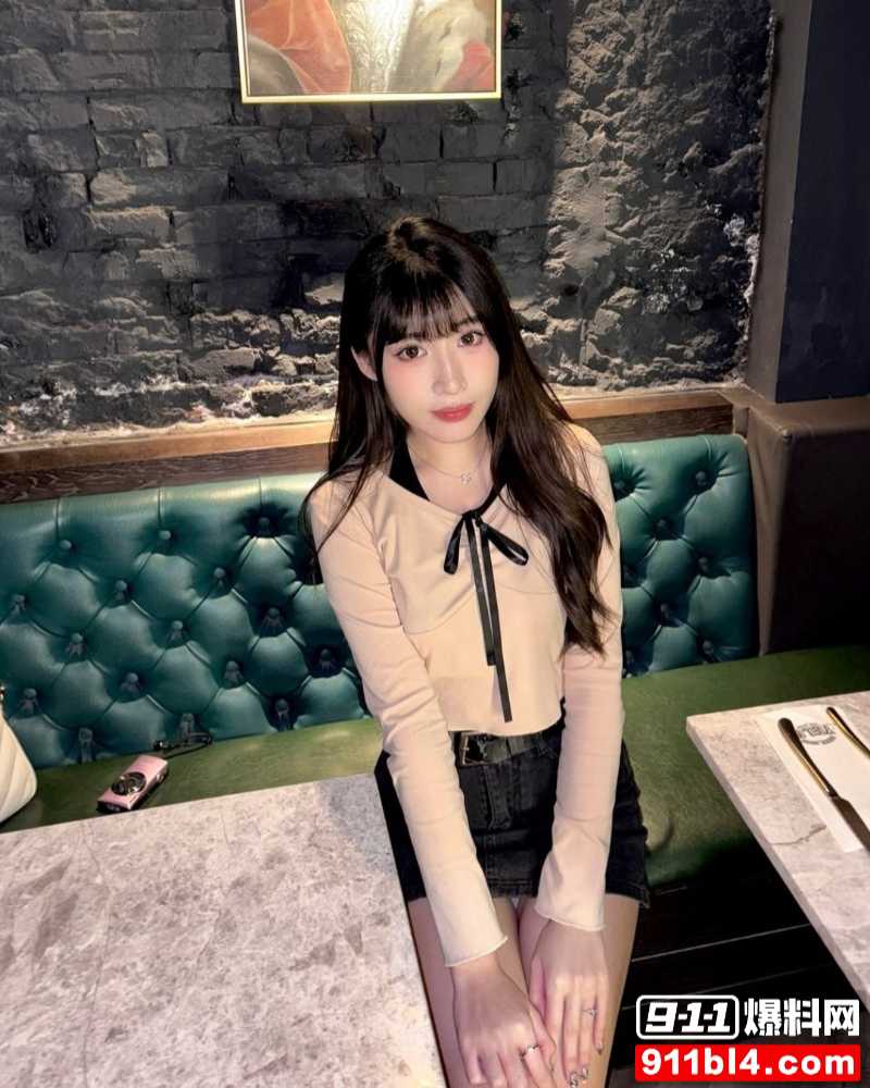 超可爱大一巨乳学妹均均 11