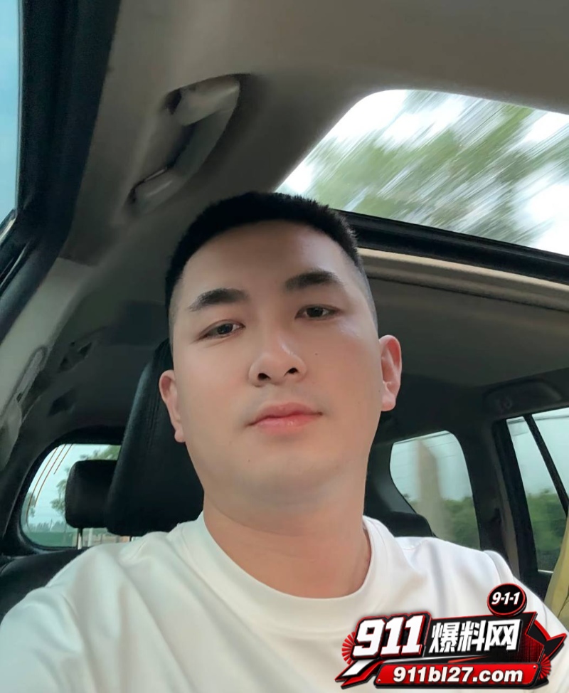男网红李老板出轨 6