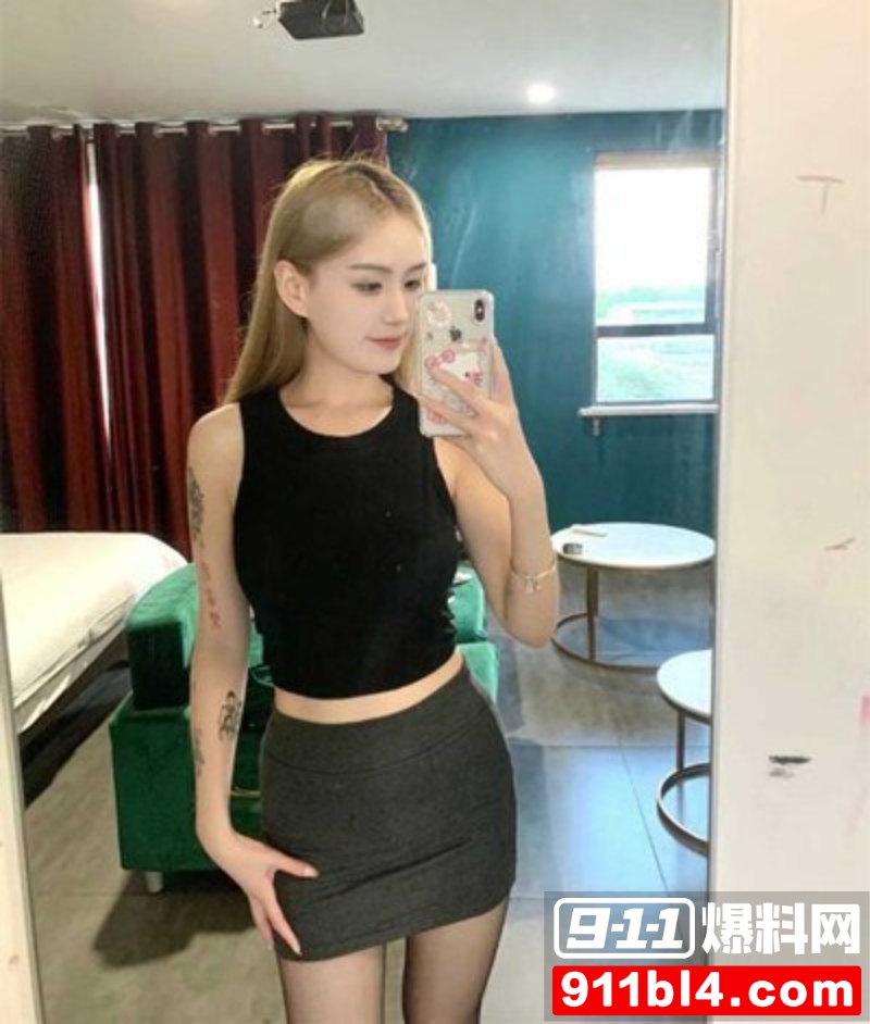 河南高颜苗条身材女大王玥 21