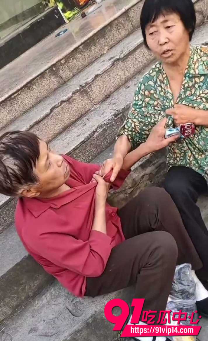 大妈吵架7
